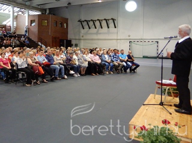 Dr. Papp Lajos szívsebész Berettyóújfaluban 01